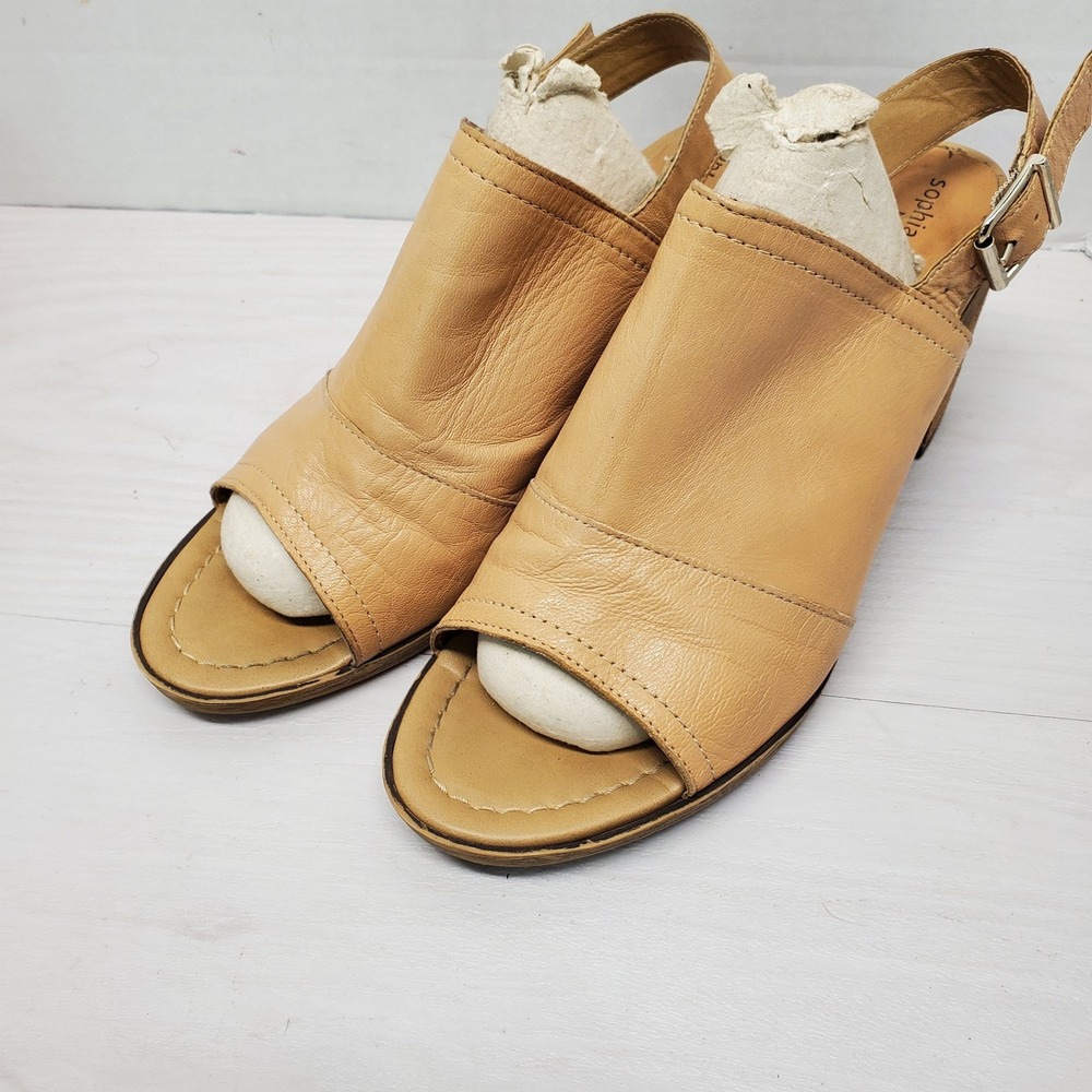 Sophia Milano Sandal Size 8 Leather Sling Back Open Toe Sandal Camel Tan Color
